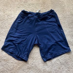 Lululemon athletic shorts size xl